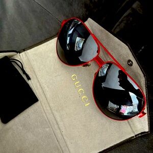 Gucci women Sunglasses